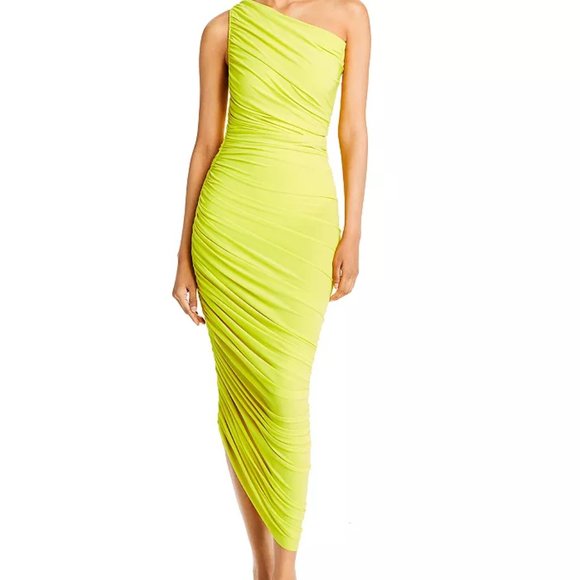 NORMA KAMALI Diana Gown One-Shoulder Dress In Starfruit - Picture 7 of 7
